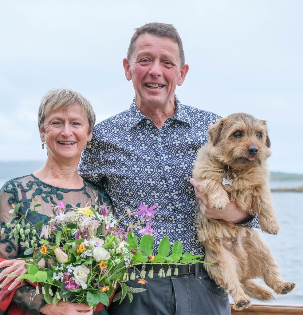 Fiona & Alan Lunga - Mairi Fleck Photography