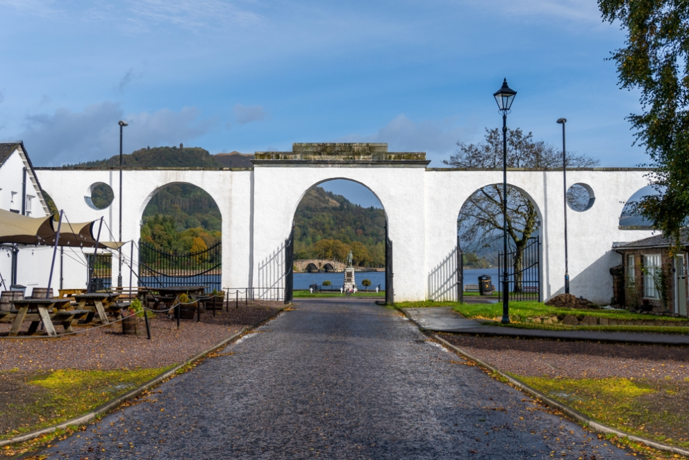 Inveraray Avenue Screen