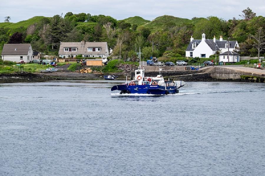 Luing ferry
