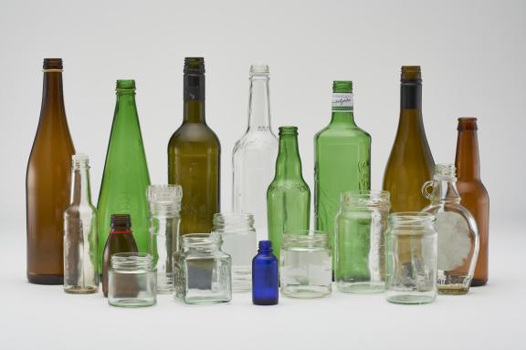 Glass for recycling
