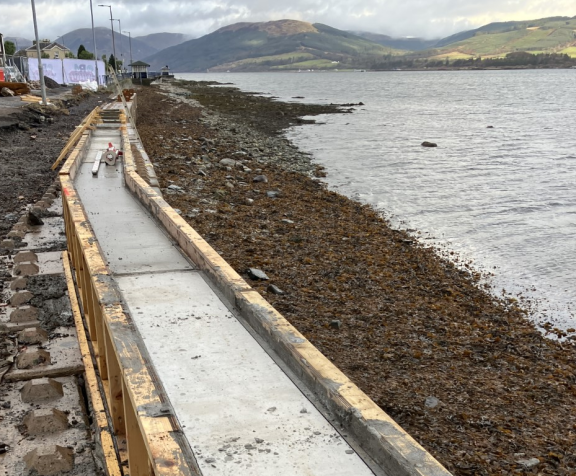Reinforced concrete edge beam being cast in timber formwork