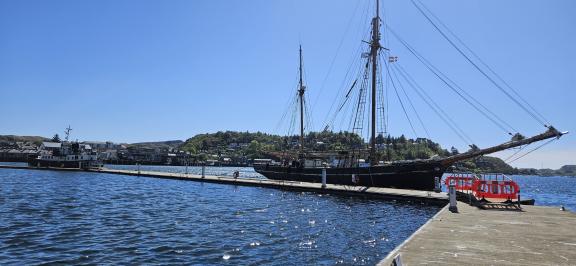 Reopened Leg 2 - with Bessie Ellen alongside