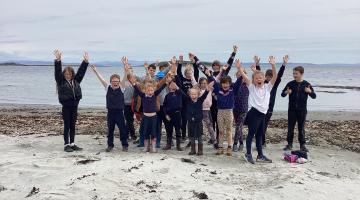 Pupils from Small Isles Primary.