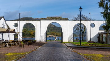 Inveraray Avenue Screen
