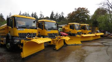 gritter lined up