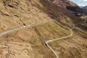 Images shows vehicles travelling on the Rest and Be Thankful 